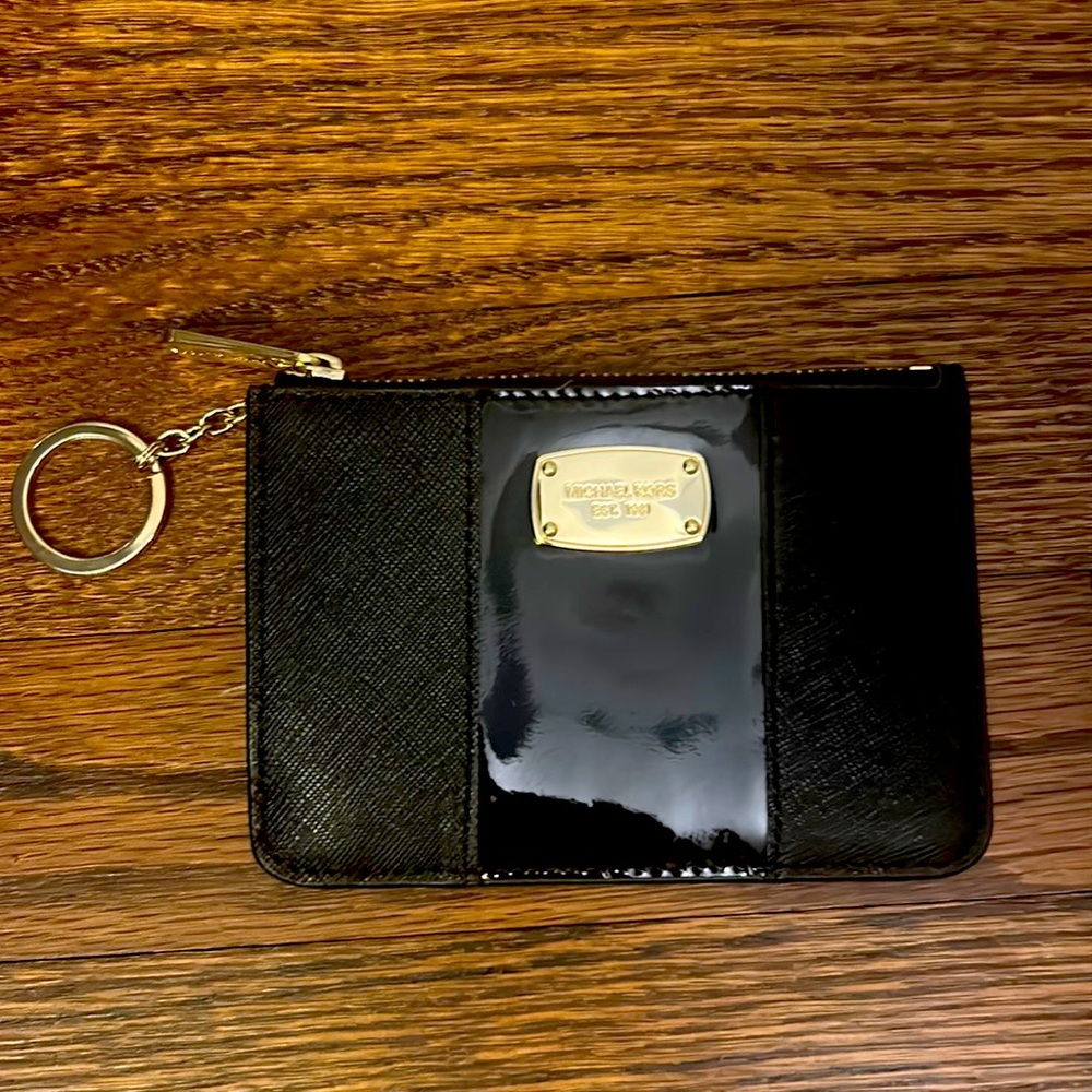 Michael kors key and card wallet